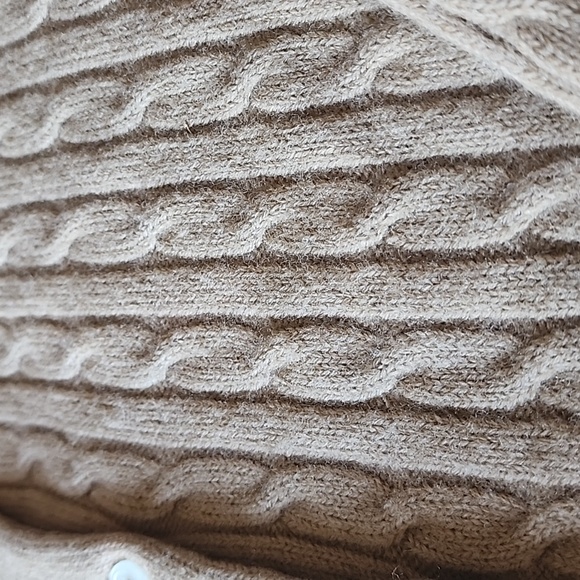 CASUAL CORNER Italian Merino Wool Sweater - Picture 3 of 10